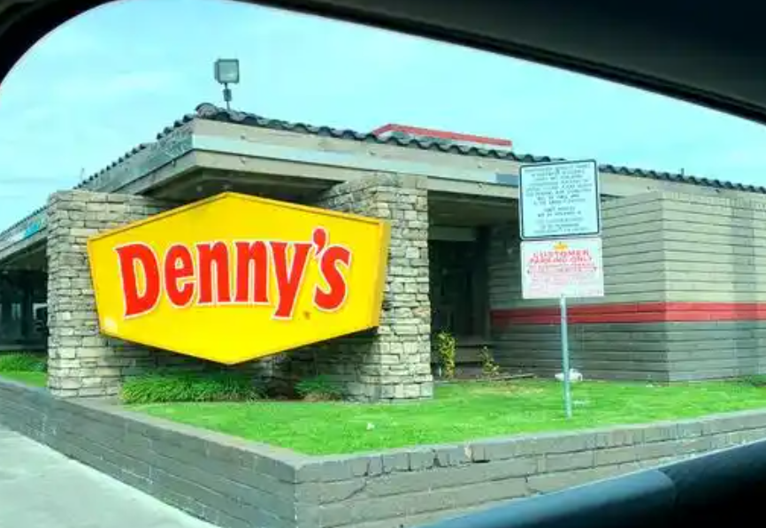 连锁餐厅 Denny‘s 将以 6.2 亿美元的价格被私有化