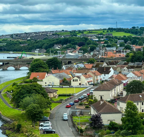美商务部长称韩国官员飞往苏格兰与其谈判
