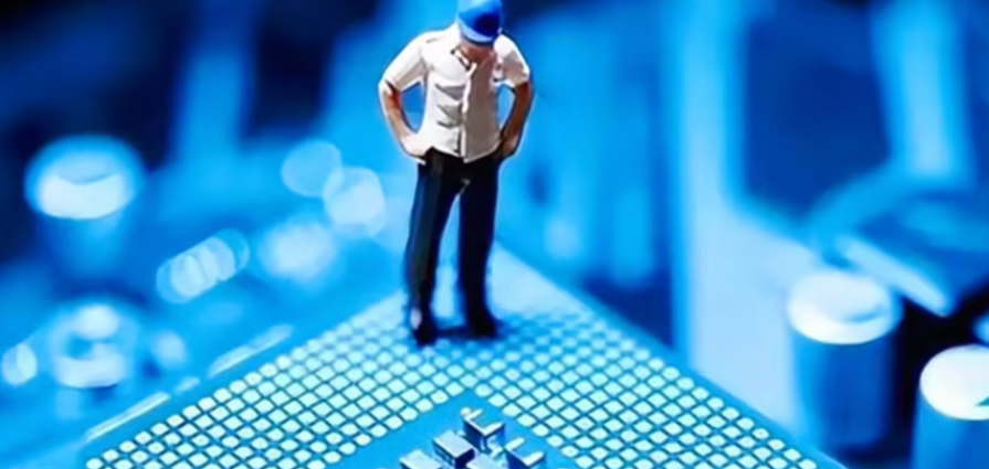 特朗普政府考虑入股其他获《芯片法案》资助的