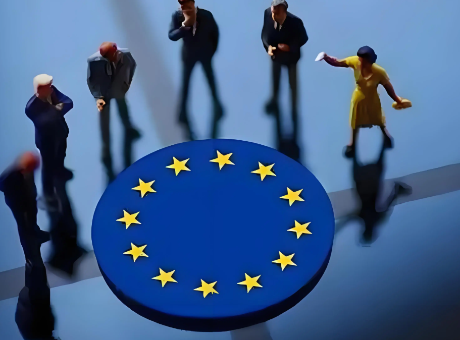 欧盟扩大事务专员：乌克兰议会改革后，欧盟将